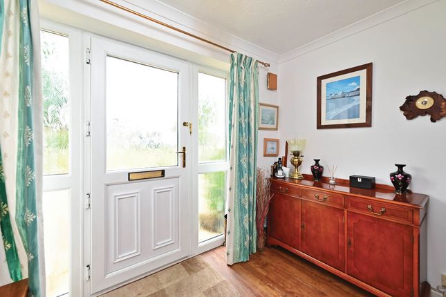 Brumley Brae, Northfield Road, Hook photo 3