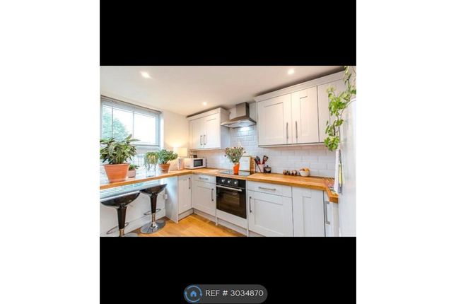 A Fox Street, Rothwell, Kettering photo 2