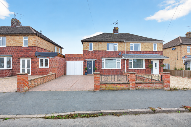 33, Green Street, March photo 2