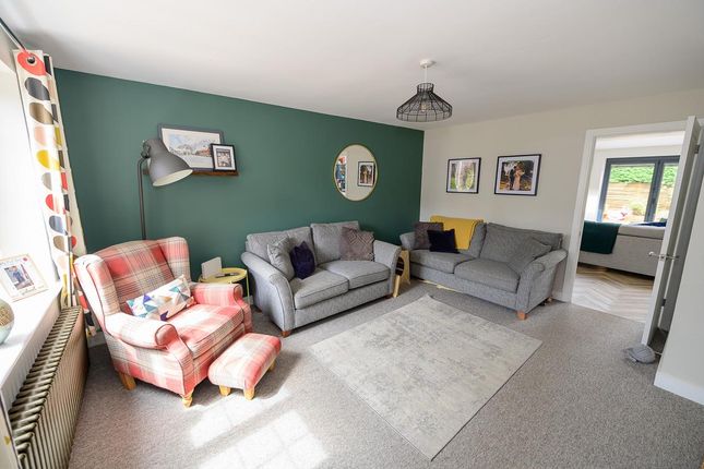 24, Aintree Drive, Bristol photo 4