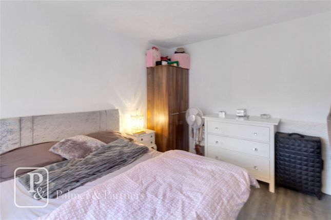Flat for sale in Hawthorn Avenue, Greenstead, Colchester, Essex