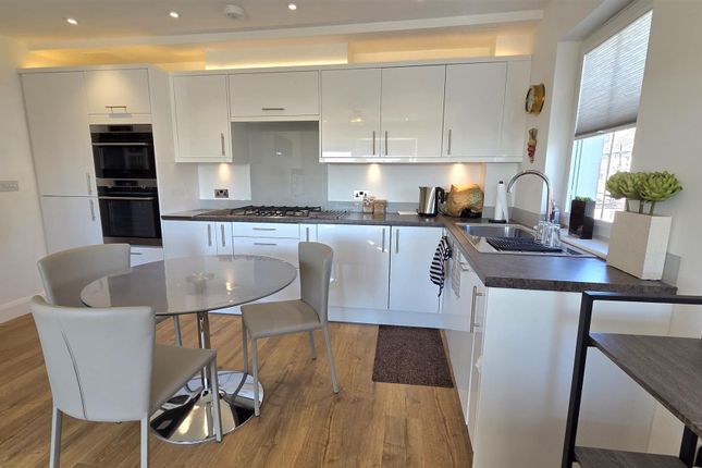 Flat 7, 4 The Avenue, Eastbourne photo 4