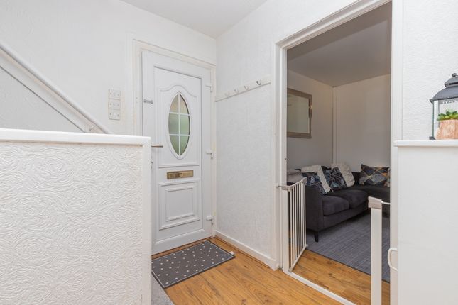 102, Fereneze Crescent, Hamilton photo 5