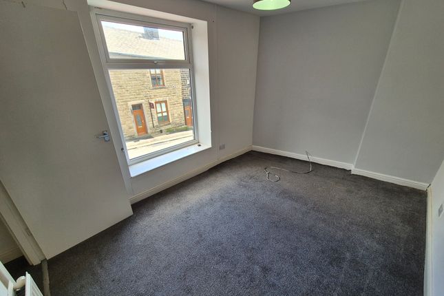 124, Bury Road, Rossendale photo 3