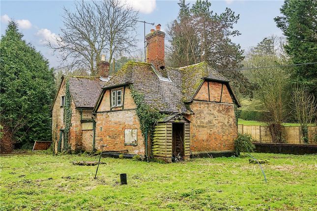 Thumbnail Cottage for sale in Leckford, Stockbridge, Hampshire