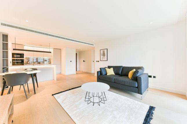 Flat to rent in Belvedere Row Apartments, White City Living, White City