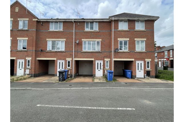 Thumbnail Town house for sale in Jay Court, Derby