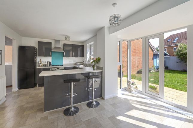 1, Rosebay Gardens, Allington photo 3