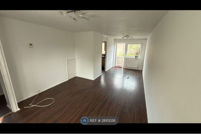 Senwick Drive, Wellingborough photo 4