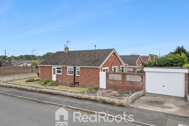 26 Newlands Avenue, Skellow, South Yorkshire photo 3