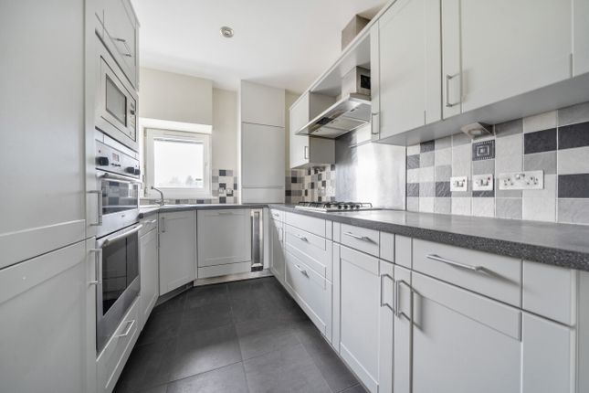 Flat 8, Pavilion House,, Copers Cope Road, Beckenham photo 4