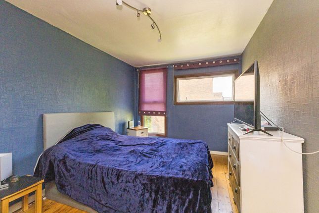 7, Keensacre, Iver Heath photo 3