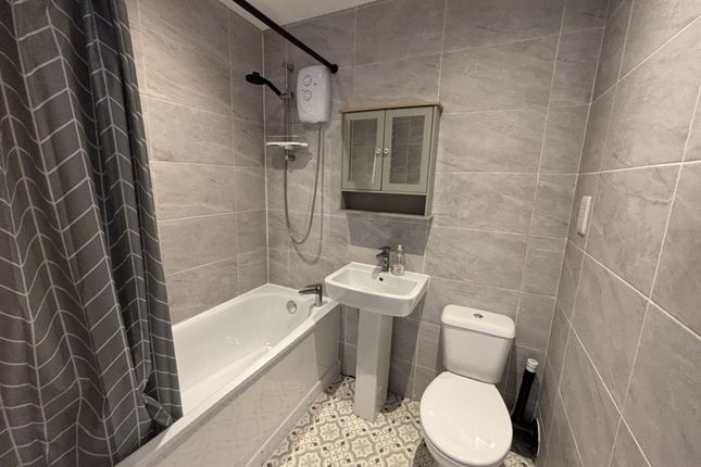 9, Lark Vale, Aylesbury photo 5