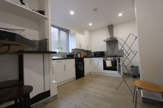 Thumbnail Studio to rent in Seeley Drive, London