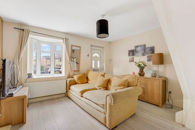 18 Quantock Close, Nottingham photo 4