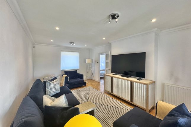 32, The Ridgeway, Radlett photo 3