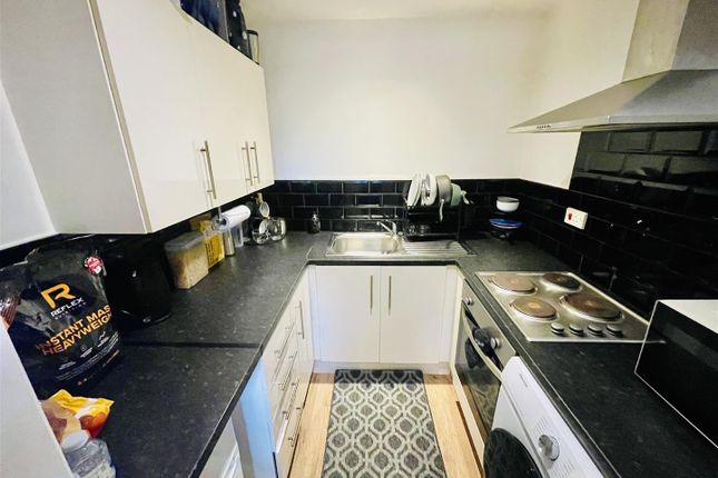 41, Firdale Road, Northwich photo 4