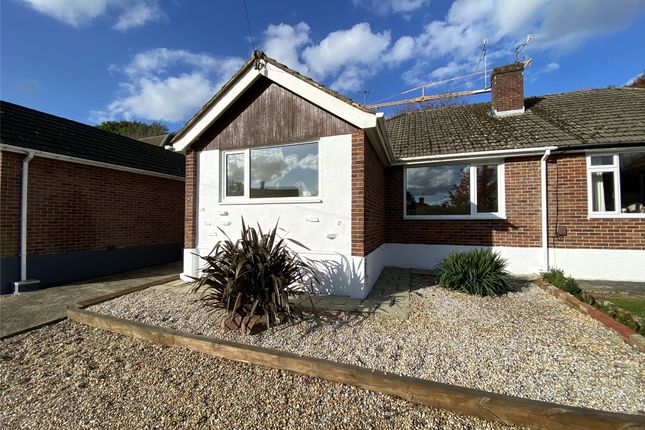 Thumbnail Bungalow to rent in Copsleigh Close, Salfords, Redhill