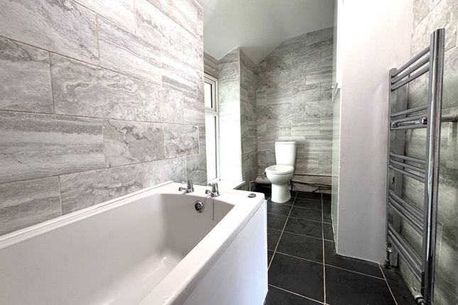 34 North Road, Porth photo 3
