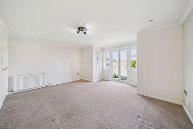 37 Langlook Road, Glasgow photo 3