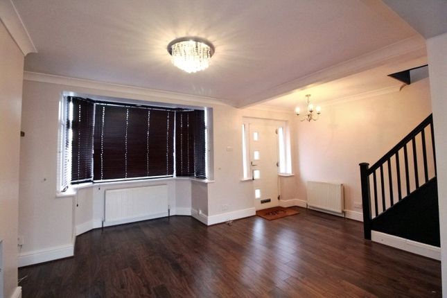 26, Kingsmead Avenue, Essex photo 2