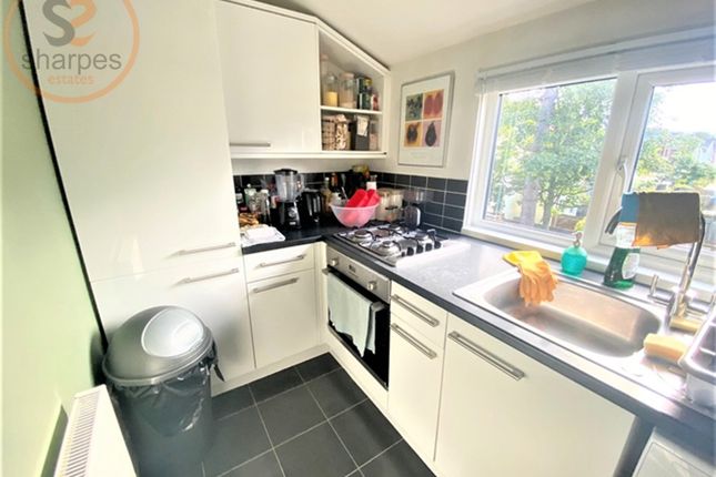 Copy of Flat 2 88 London Road, Mitcham photo 5