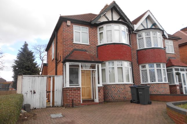 3 bed semi-detached house to rent in Leominster Road, Birmingham