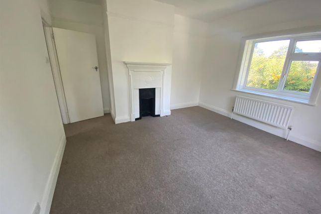Flat to rent in Crabton Close Road, Boscombe, Bournemouth