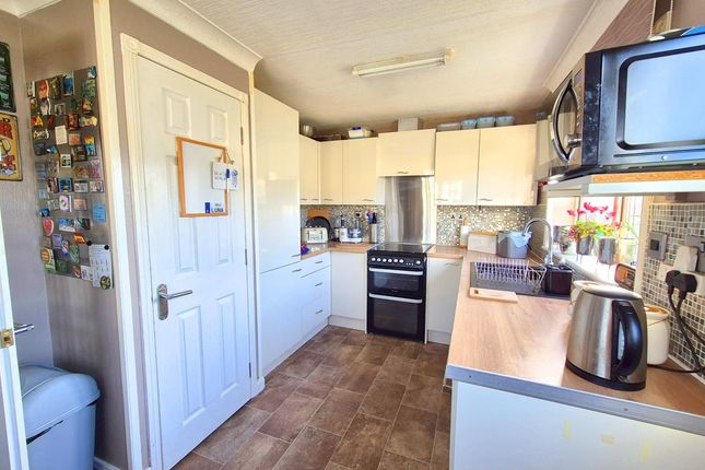 36, Gwealmayowe Park, Helston photo 5