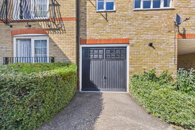19, Grampian Place, Great Ashby, Stevenage photo 3