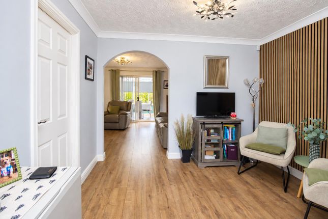 4, Meadow Terrace, Darwen photo 4
