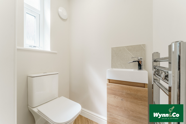 4, Elmwood Garth, Wakefield photo 4
