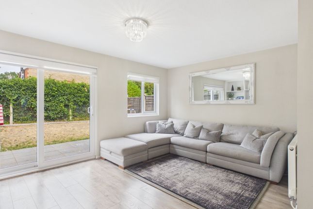 27, Northmead Road, Berkshire photo 2