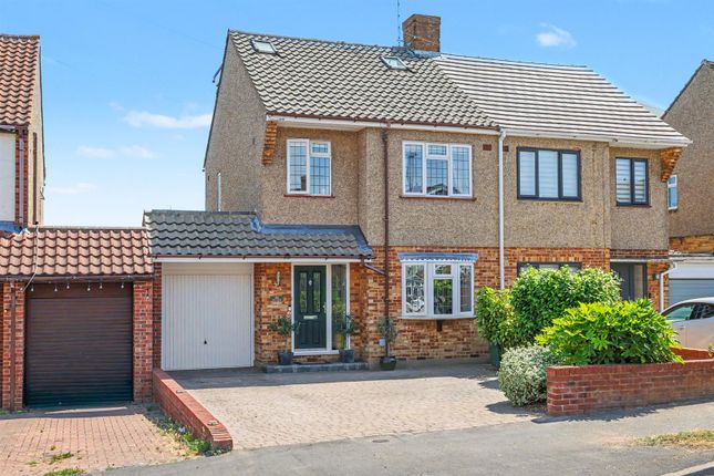 4-bed house on 126, The Chase, Rayleigh, Essex, SS6 8QP, Rayleigh, £550,000
