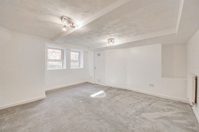 Flat for sale in York Road, Birkdale, Southport