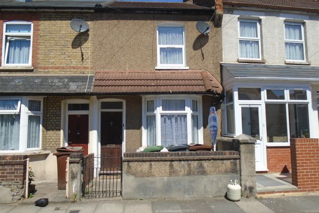 Terraced house to rent in Victoria Road, Barking