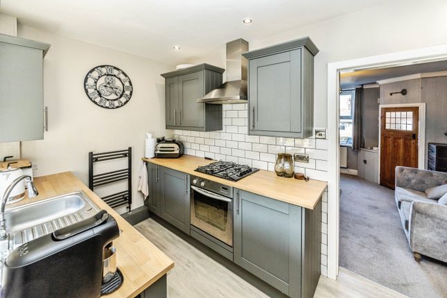 6, Willow View, Sowerby Bridge photo 4