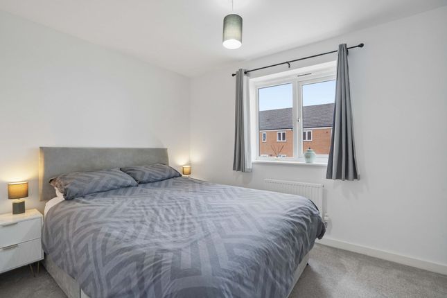25 Allen Close, Wantage photo 4