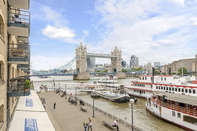 Flat to rent in Butlers Wharf, Shad Thames, London