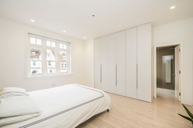 Terraced house to rent in Onslow Gardens, London