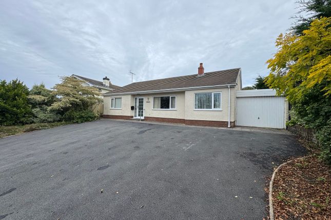 2-bed bungalow on Westerlea, New Quay, £310,000
