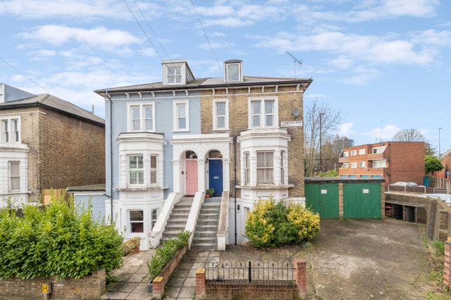 Flat to rent in Cambridge Road South, Chiswick Village