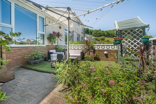 11, Heatherslade Close, Swansea photo 4