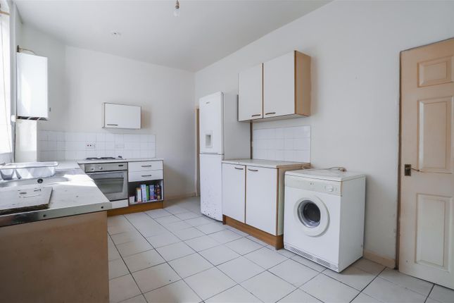 3 bed property for sale in Ashworth Street, Bacup OL13