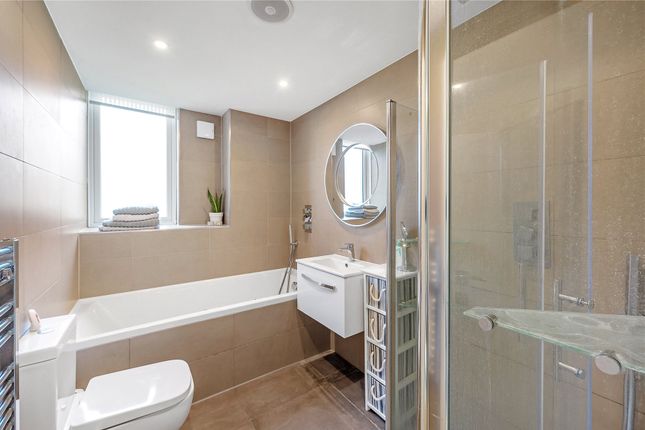 Flat for sale in Court Downs Road, Beckenham