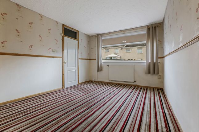7 Cameron Path, Larkhall, Larkhall photo 2