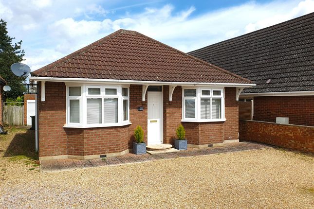 Thumbnail Bungalow for sale in Clifton Road, Shefford