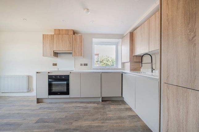Sage House- Apartment 5,, Juniper Gardens, Hampshire photo 4