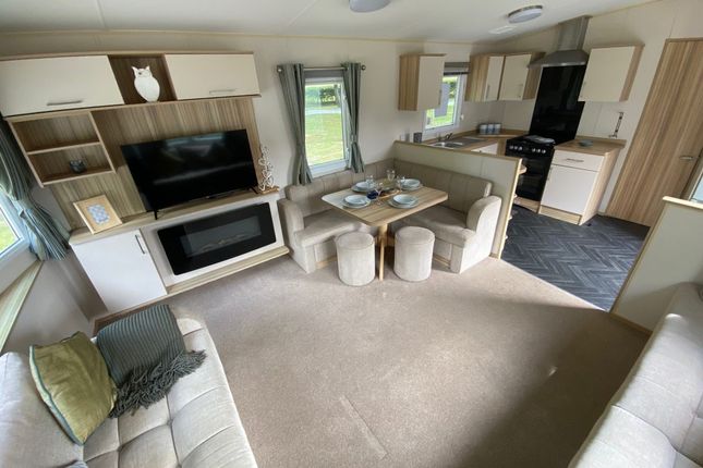 Ashbourne Heights Holiday Park, A515 Fenny Bentley, Ashbourne photo 3