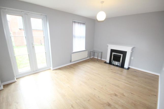 Property to rent in Olivia Drive, Langley, Slough